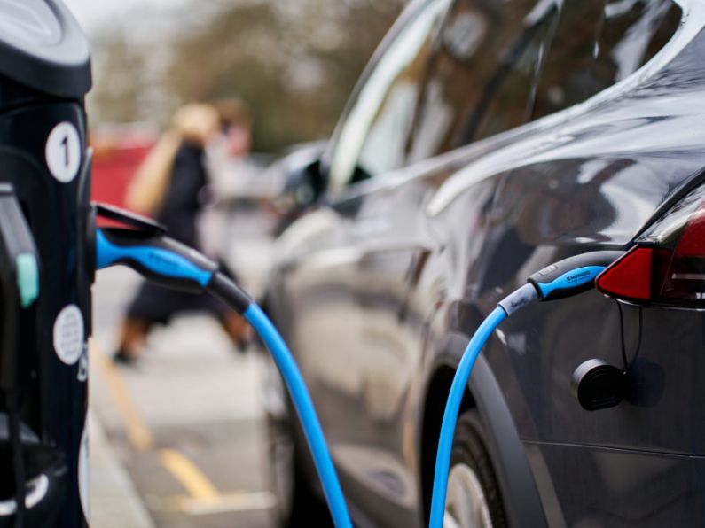 Road pricing should be used to decarbonise Irish transport, Govt told