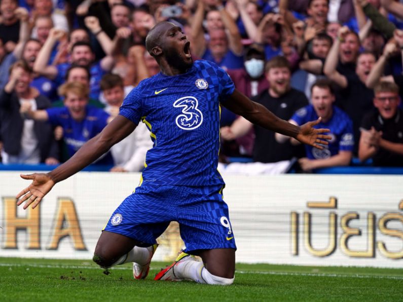 Romelu Lukaku nets first Stamford Bridge goals as Chelsea see off Aston Villa