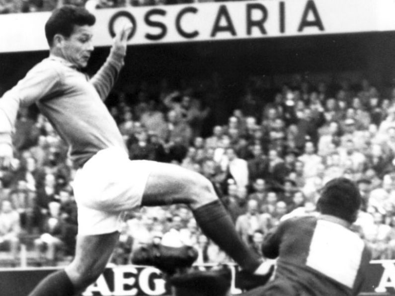 ‘Monument of French football’ Just Fontaine dies aged 89