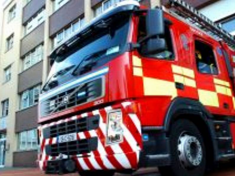 Man killed after part of building collapses in Kerry