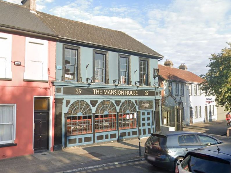 Fire breaks out at Waterford City pub