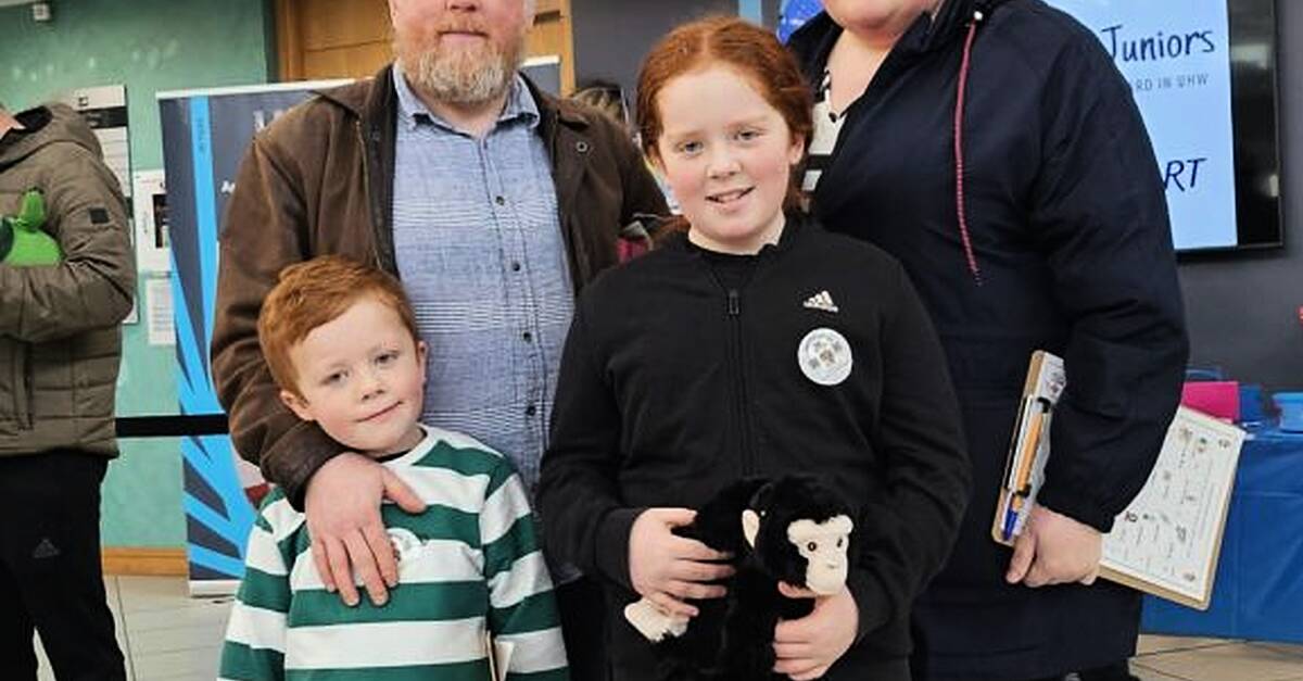 Tramore family raise €900 for charity making hundreds of woolly gonks