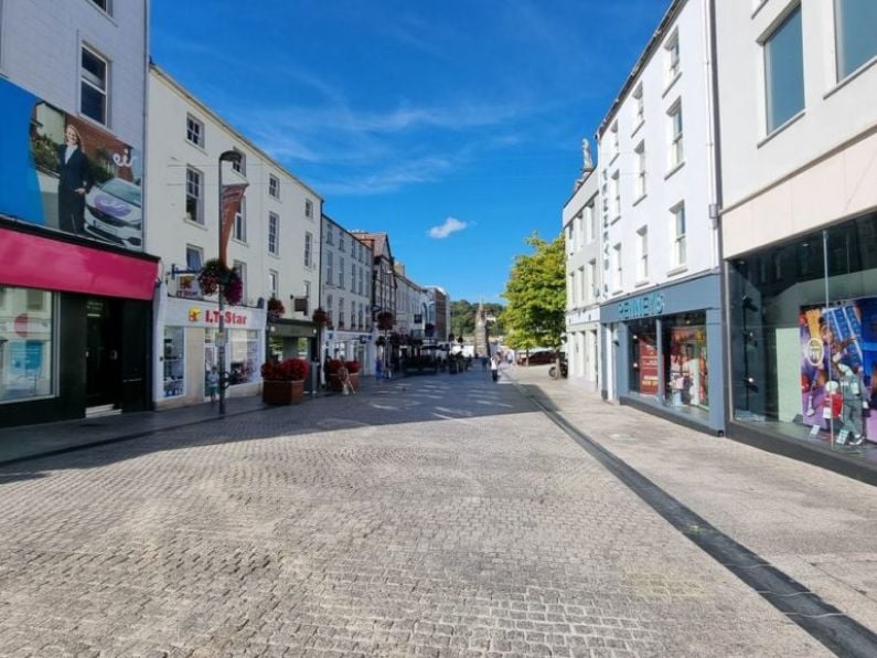 Locals praised for saving the life of a man in Waterford city