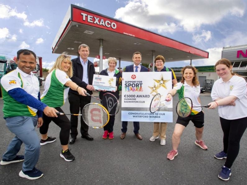 Dunmore Badminton Club wins €5,000 in funding