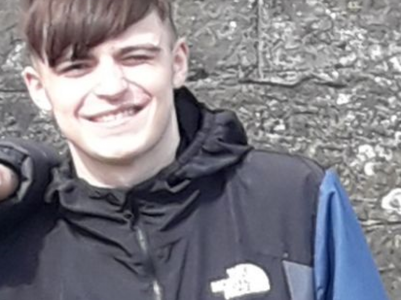 Gardaí appeal for help in locating teenager missing from Clonmel