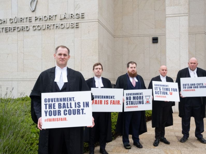 Criminal barristers protest at Waterford Courthouse