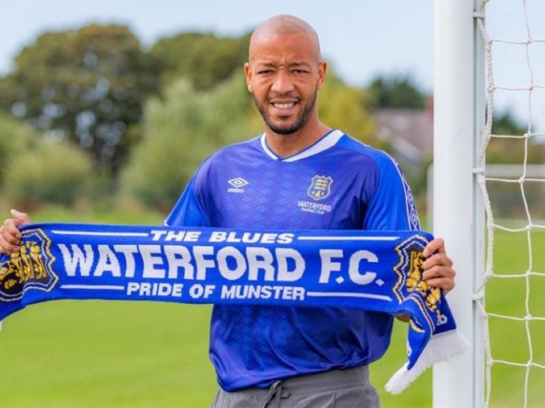 Blues sign experienced English defender Alex Baptiste