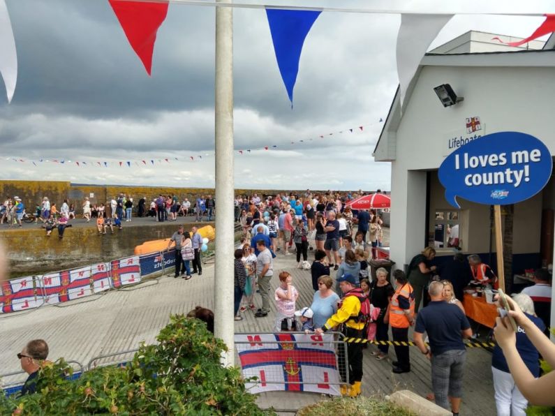 Day of family fun promised as 27th Helvick Swim takes place for RNLI