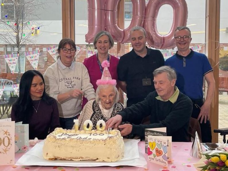 100th birthday for Pamela Bankes marked in Waterford Residential Care Centre