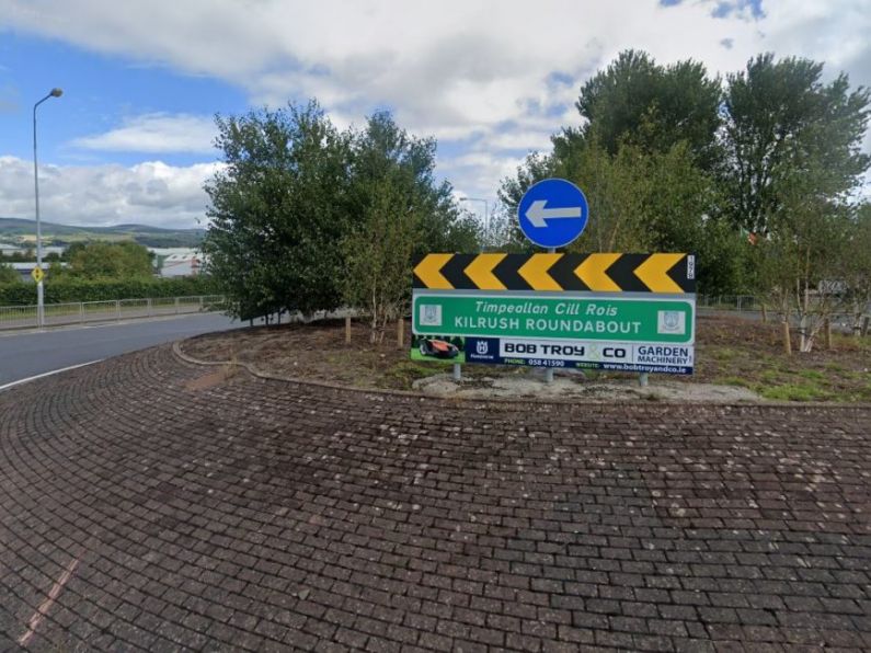 Broken down bus causes road closure in Dungarvan