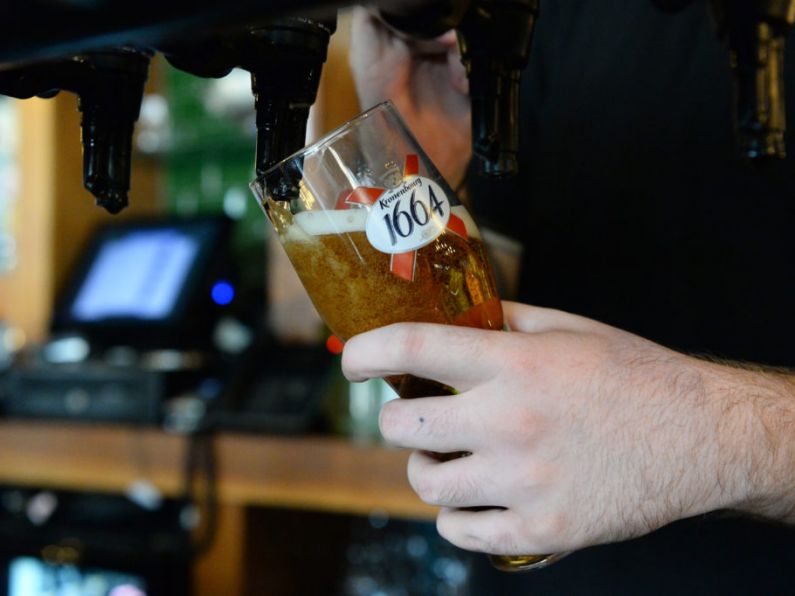 Decision to 'liberalise' pub licenses will see rural pubs die off, says LVA