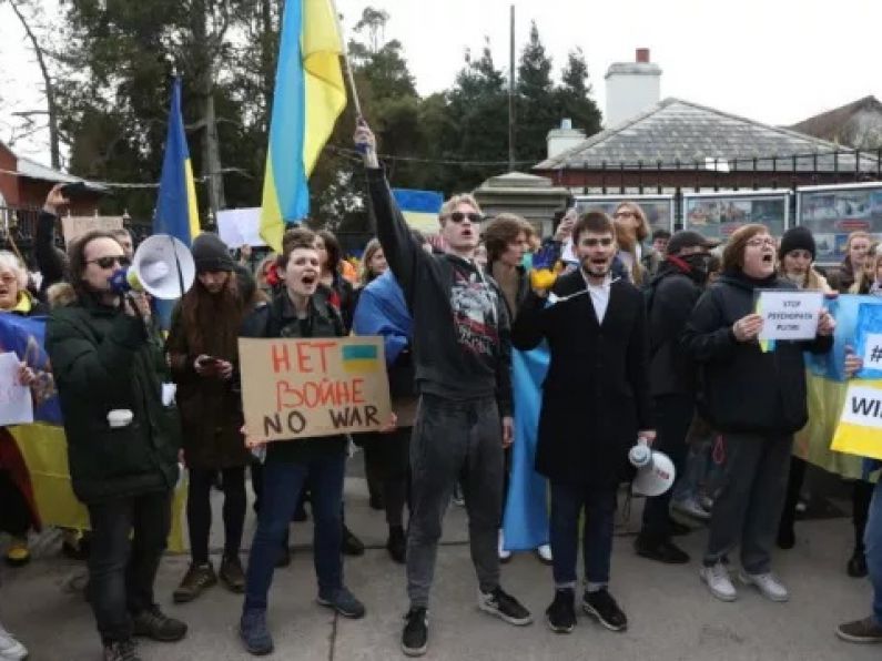 Calls to expel Russian Ambassador to Ireland mount, protests continue