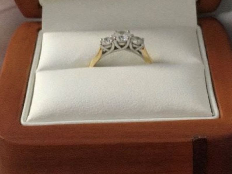 Lost: Gold Trilogy engagement ring