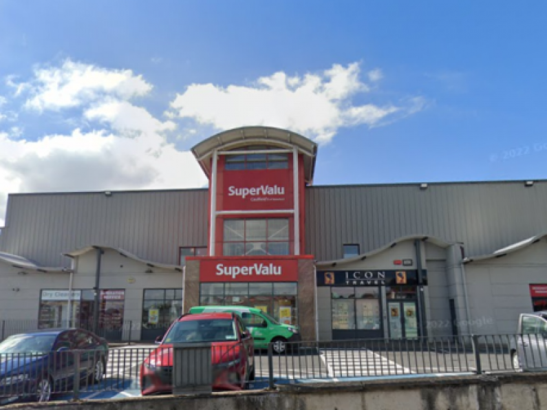 Man (20s) dies having been found unresponsive at Waterford retail unit