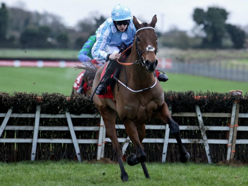 Three in a row for unbeaten Honeysuckle at Fairyhouse