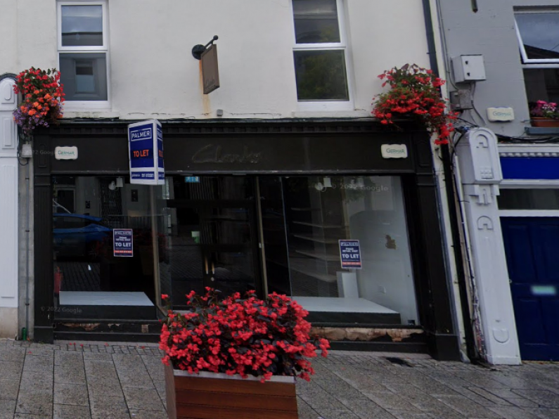 Popular Waterford shoe shop premises set to become food outlet