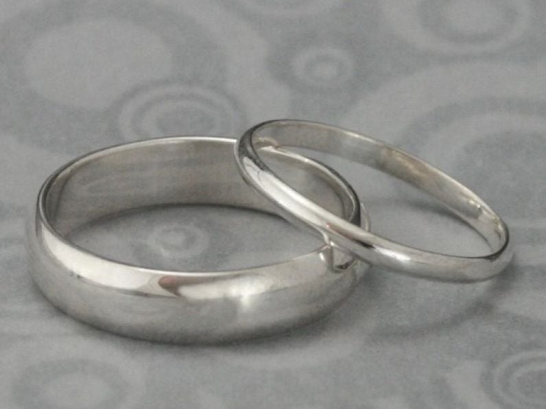 Lost: Silver wedding band on Tramore Beach