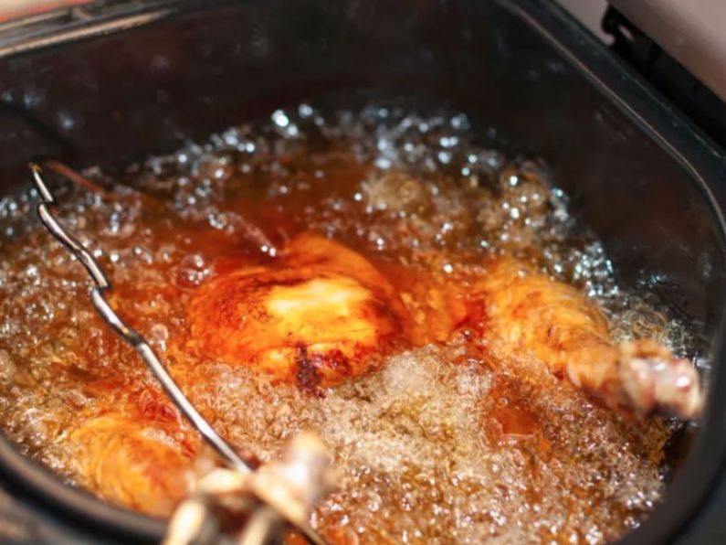 Warning over pouring turkey fat down the sink at Christmas