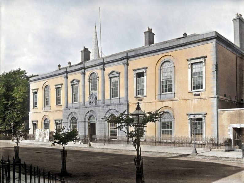 20 Timeless Photos of Waterford City & County from Times Past