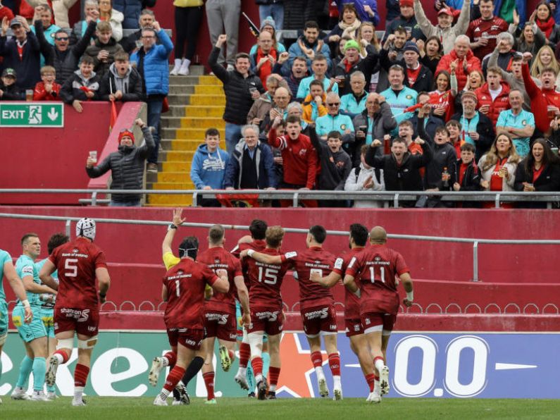 Joey Carbery stars as Munster reach Champions Cup quarters at Exeter’s expense