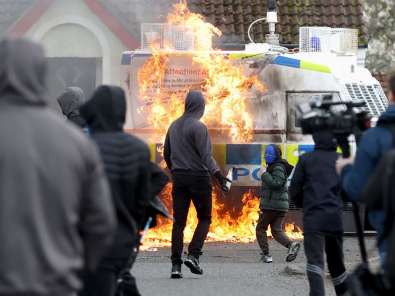 Violence against police at Derry march condemned