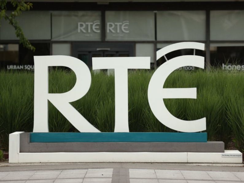 NUJ stages demonstration outside RTÉ studios