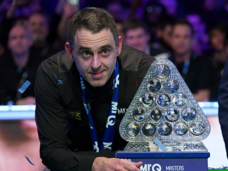 Ronnie O’Sullivan beats Ali Carter to land an eighth Masters title