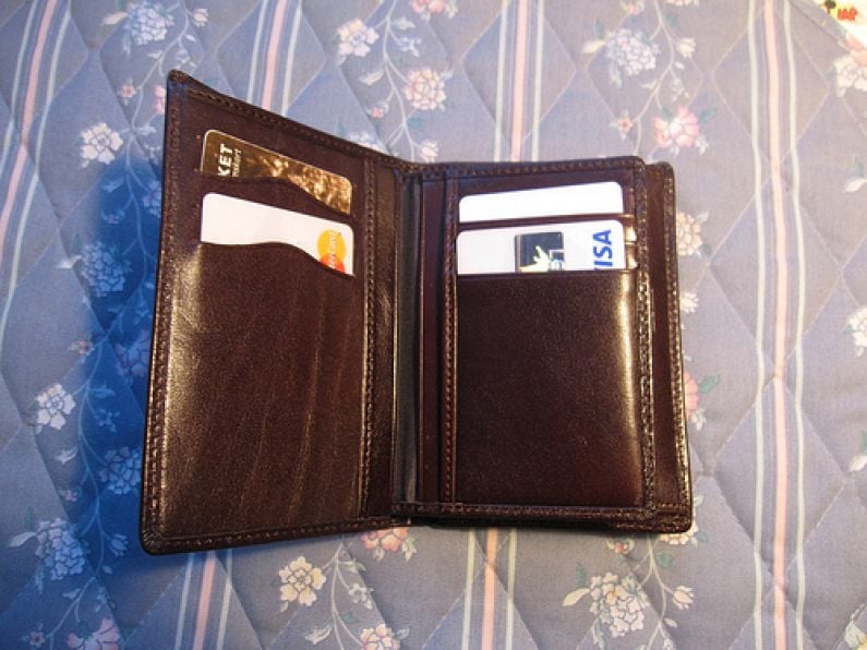 Lost - Men's brown wallet