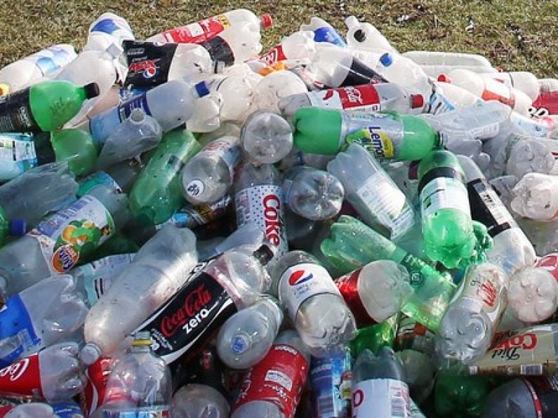 Councillor calls for tax on plastic bottles