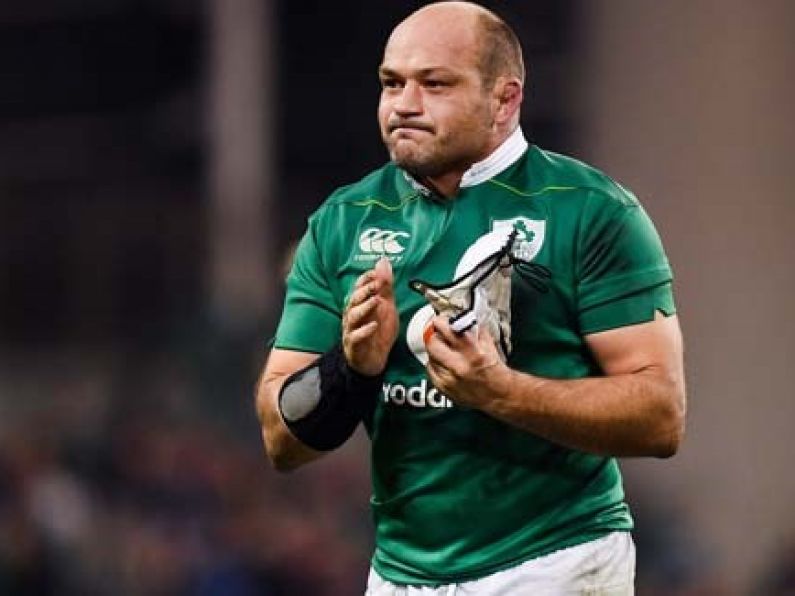 Rory Best signs new IRFU deal.