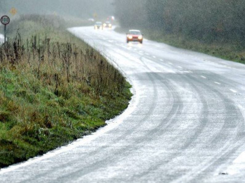 Met Éireann warns of heavy rain and freezing temperatures