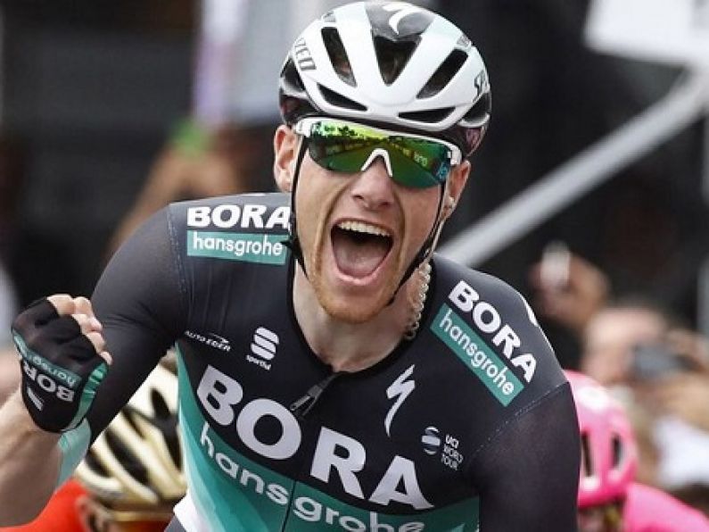 Sam Bennett wins Stage 12 of Giro d'Italia