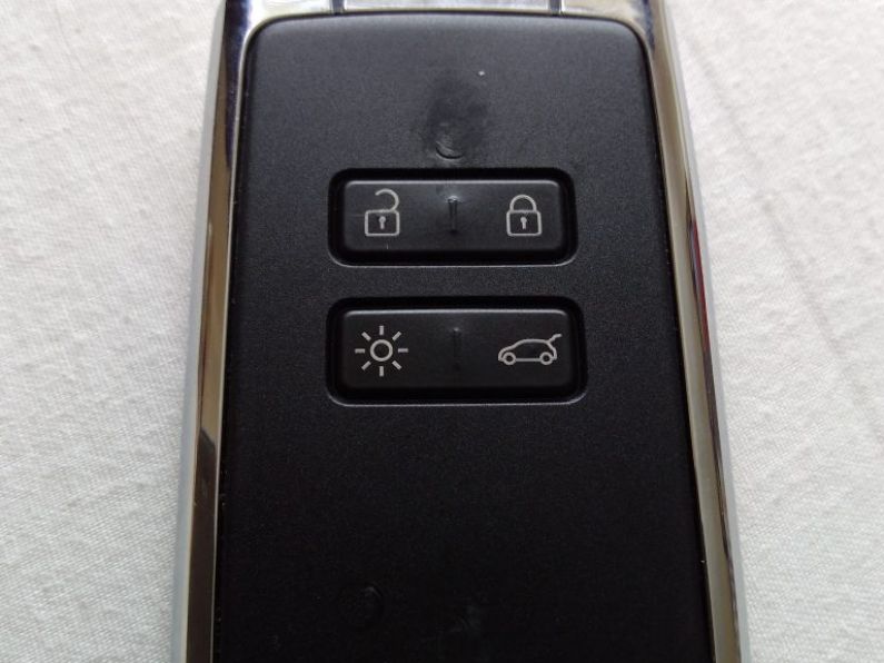 Found: car fob for Renault