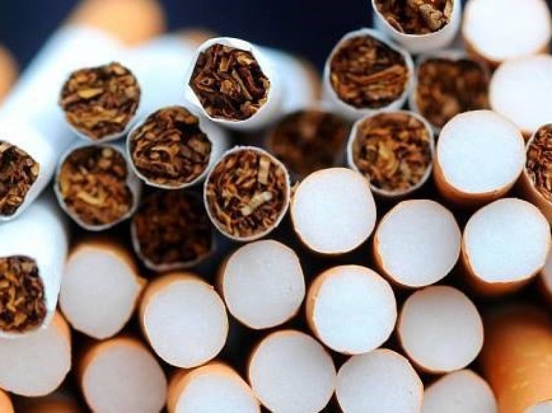 Young people think 'rollies' are healthier than traditional cigarettes