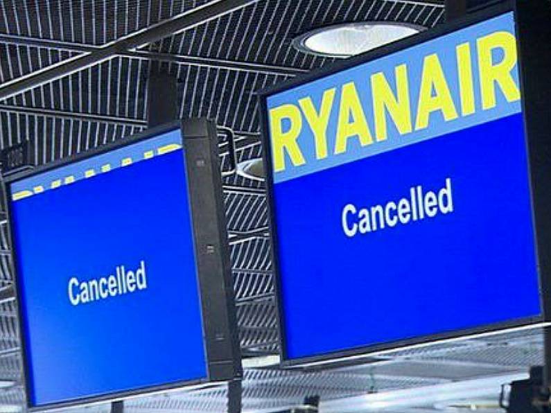 Ryanair suspends Italian flights as Government advises people not to travel to the country