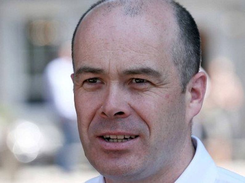 Denis Naughten resigns as Minister for Communications