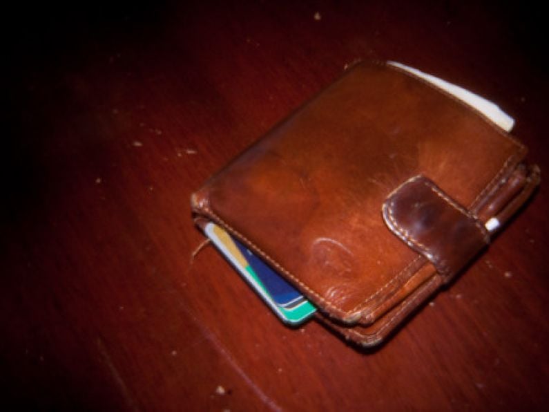 Lost: A man's brown wallet