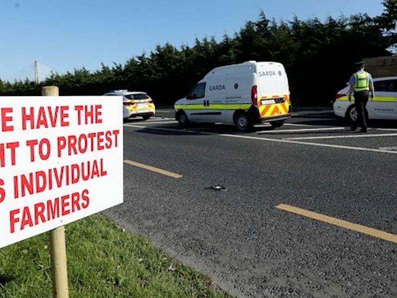 Farmers close pickets at more meat plants as beef price protest starts winding down.