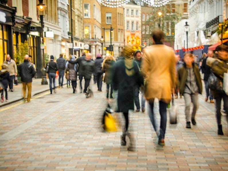 Irish consumers to spend €5bn over the festive season