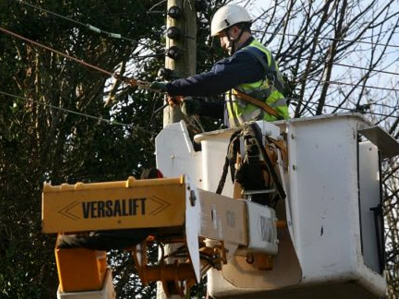 Over 2,000 people without power in Waterford after Storm Brendan