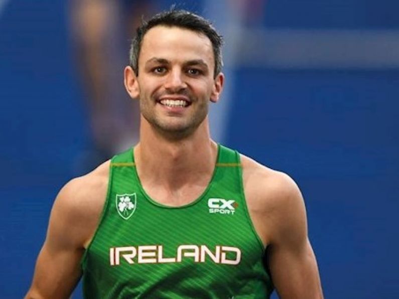 Thomas Barr in action tonight