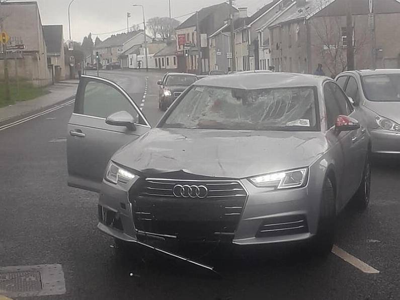 Gardaí investigating crash involving a sulky and four vehicles in Waterford City