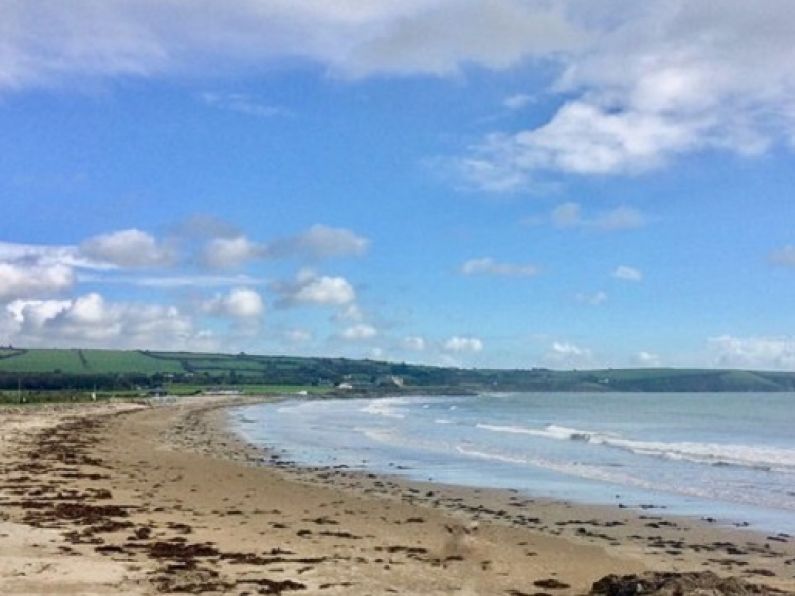 Helvick RNLI and Rescue 117 tasked after swimmer gets into difficulty in Clonea