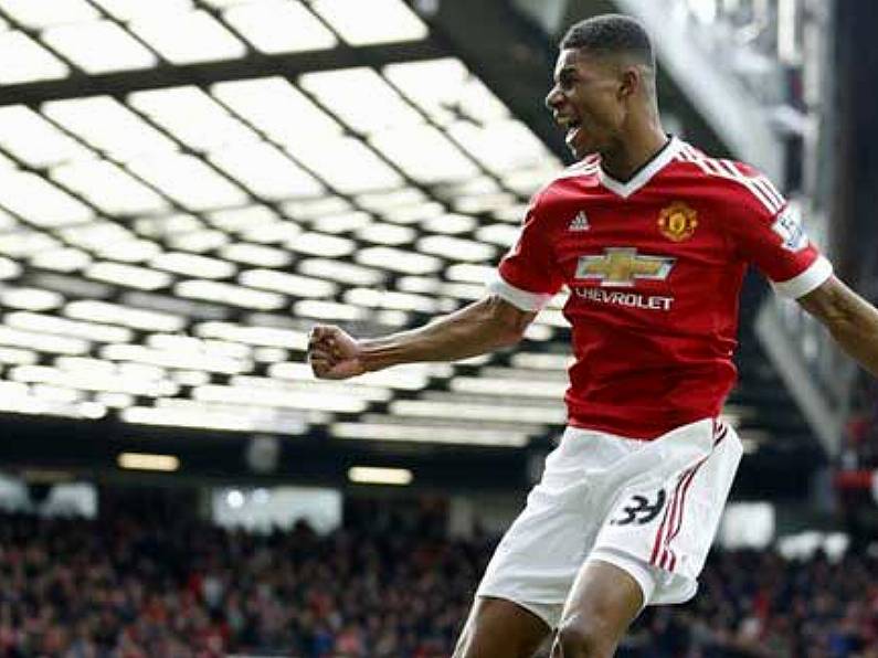 Late goals earn Manchester United win against Luton