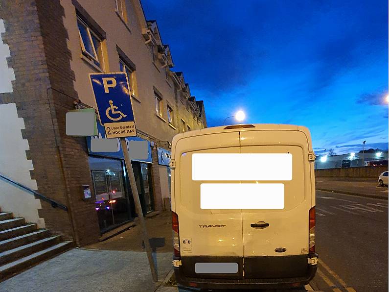 Gardaí in Ferrybank issue €150 fine to van parked in disabled bay