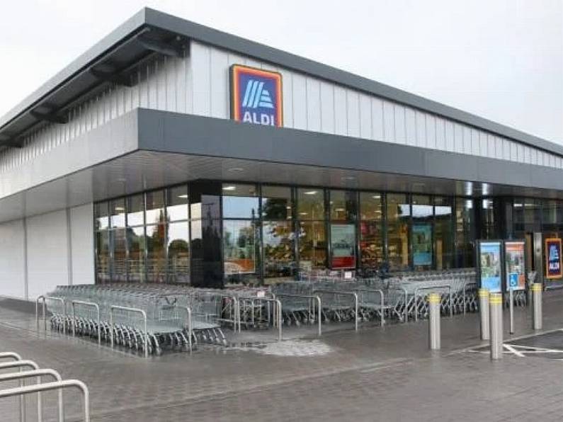 Aldi and Lidl stop non-essential ‘middle aisle’ sales