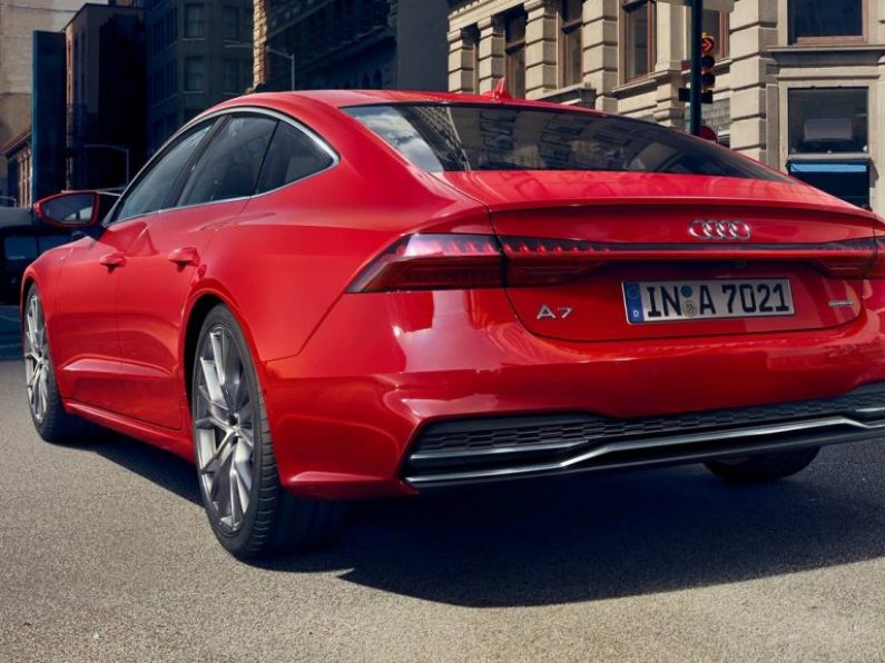 Ollie’s Autozone looks at the “Audi A7 Sportback”.