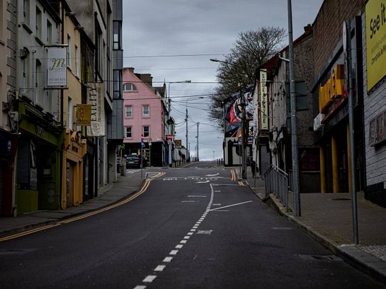 Covid-19: 13 deaths, 456 cases, eight cases in Waterford