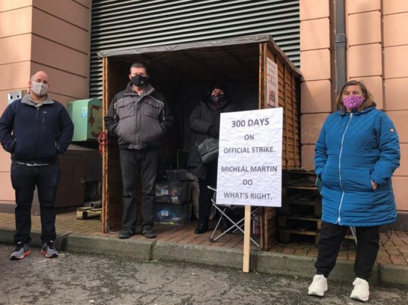 Debenhams: Former workers in Waterford still standing at picket one year on