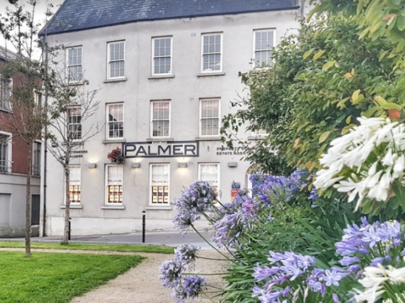 Win a Waterford Shop Local Gift Voucher worth 100euro thanks to Palmer Auctioneers